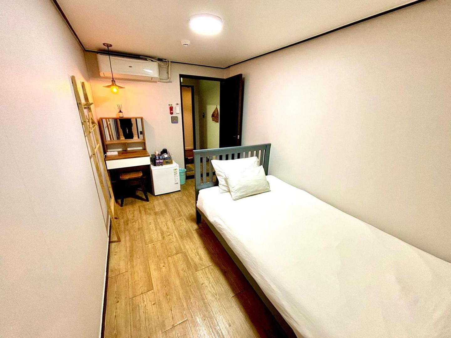 Hostel Korea - Ikseon Seul Zewnętrze zdjęcie